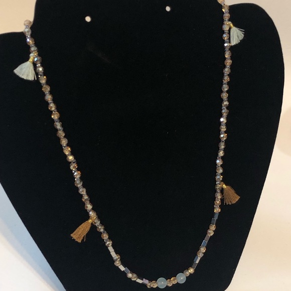 Handmade beaded necklet (necklace + bracelet) - Picture 2 of 6